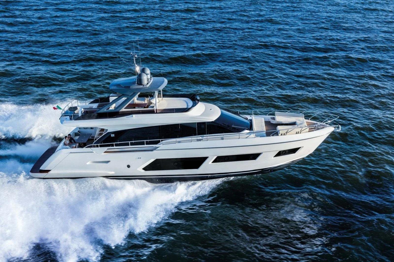 M/Y CARE ONE (2/4)