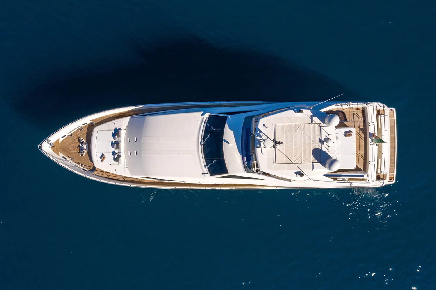 M/Y ETHNA (3/4)