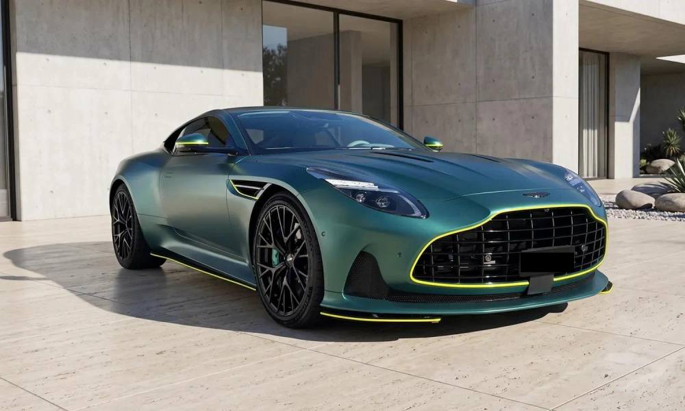 Aston Martin DB12