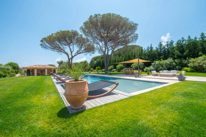 Villa Cobain 3