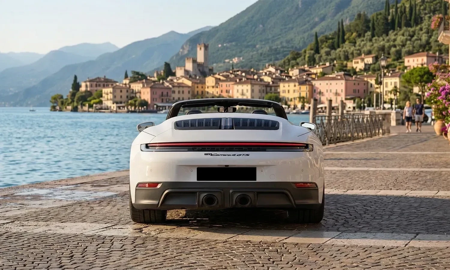 Porsche 911 Carrera 4 GTS Cabriolet (4/7)