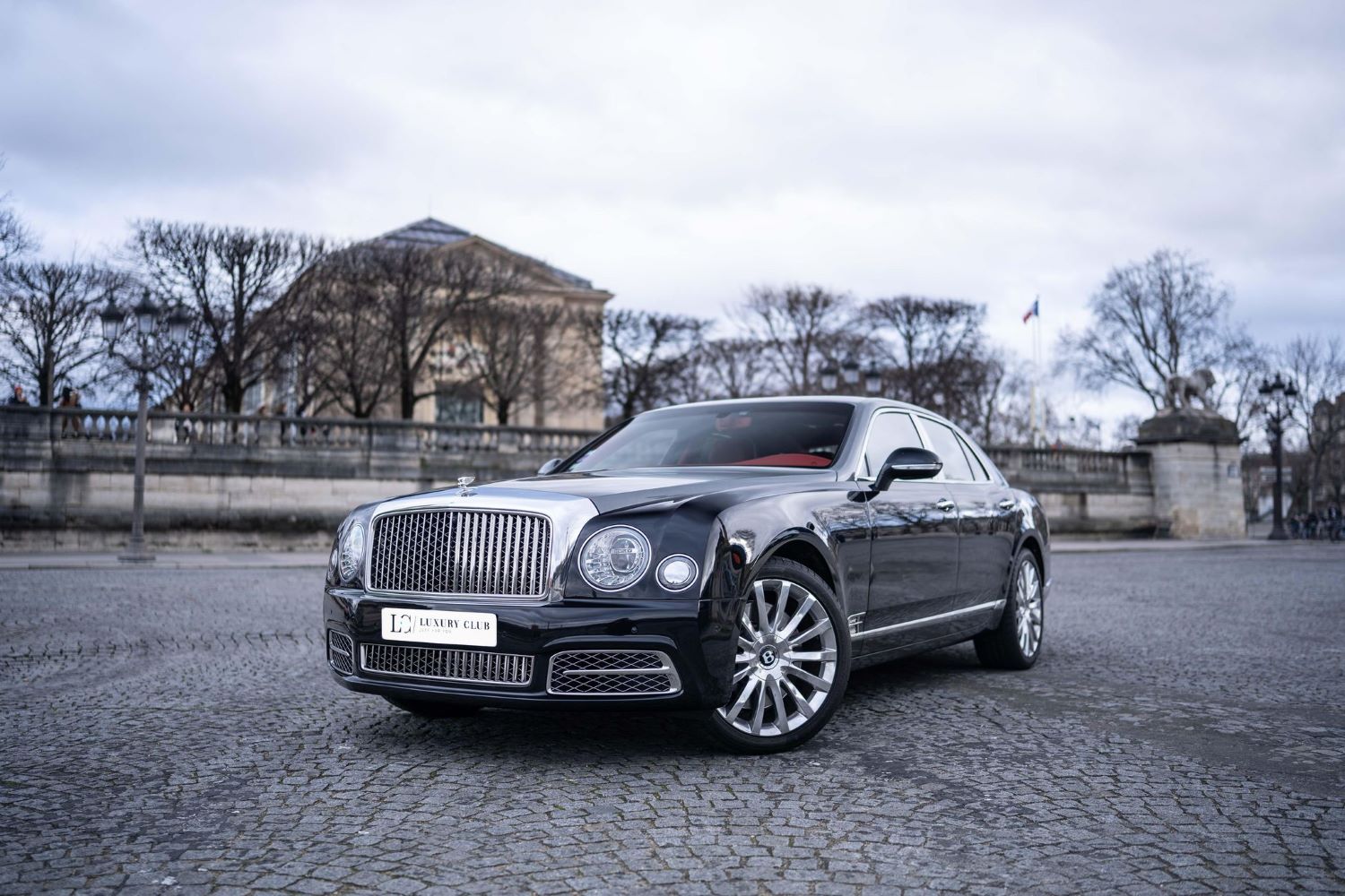 Bentley Mulsanne (2/6)