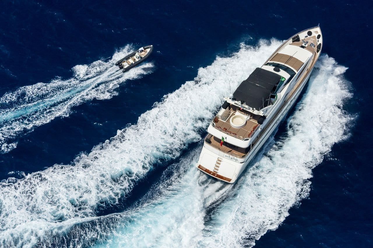 M/Y ACCAMA DELTA (1/4)