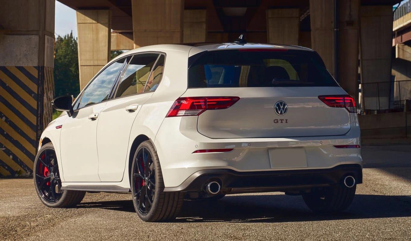 Volkswagen Golf GTI (2/2)