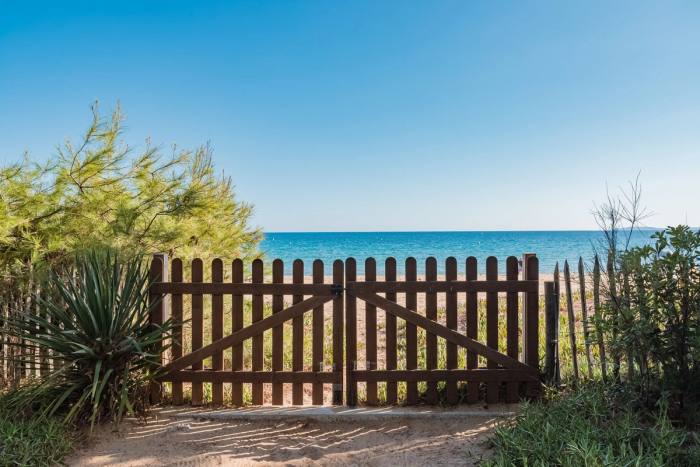 The Beach House 1