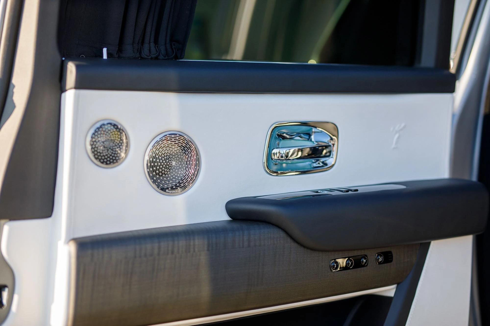 Rolls Royce Cullinan (7/12)