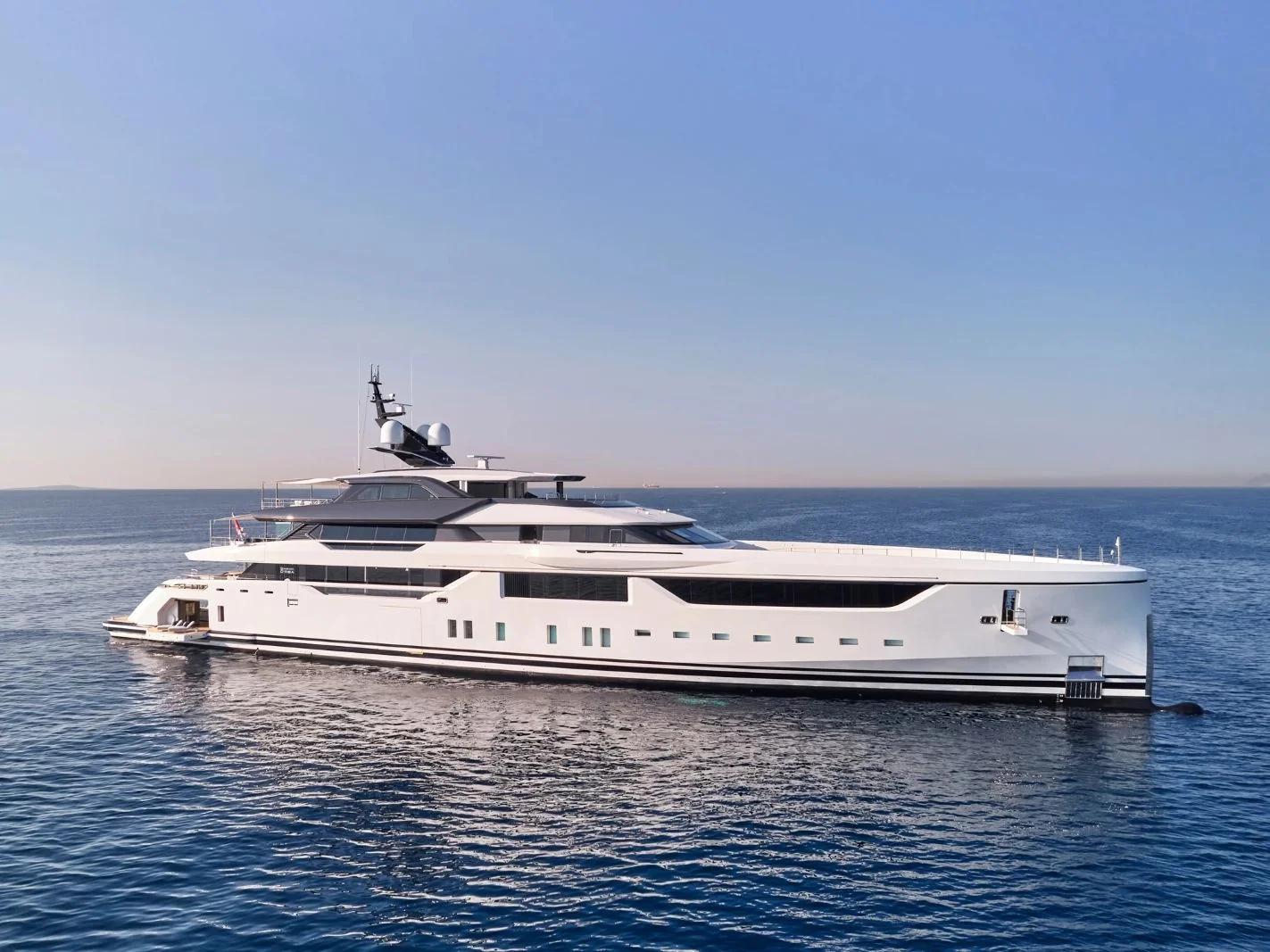 M/Y MALIA (1/4)