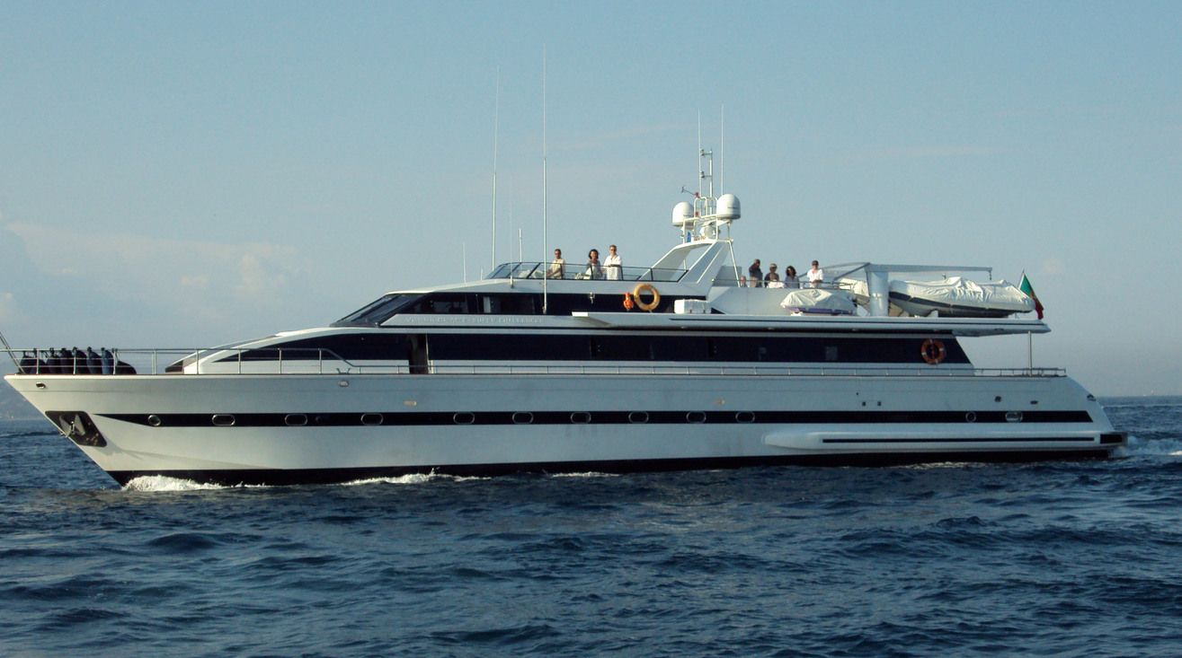 M/Y MISS CANDY (2/4)