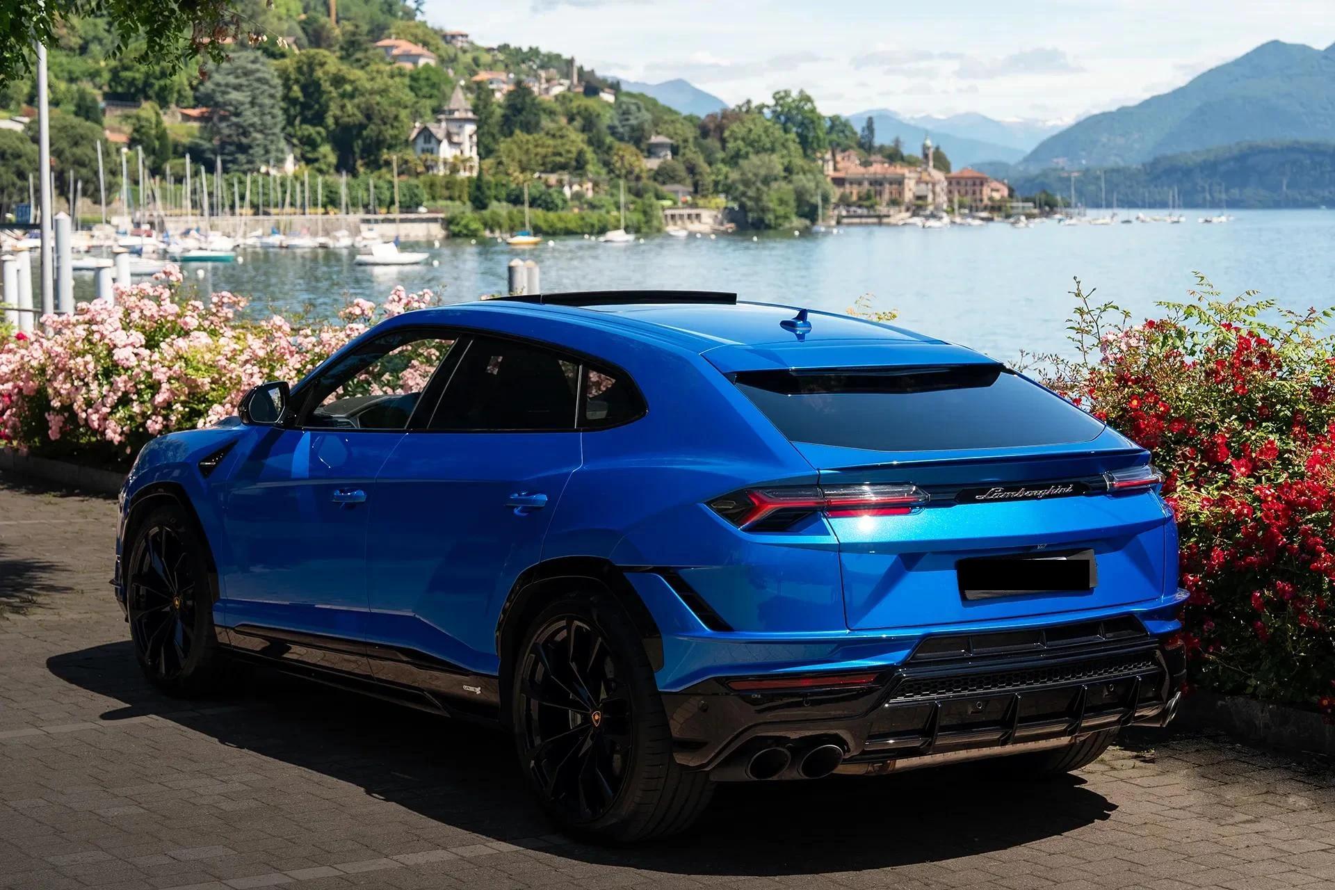 Lamborghini Urus S (13/16)