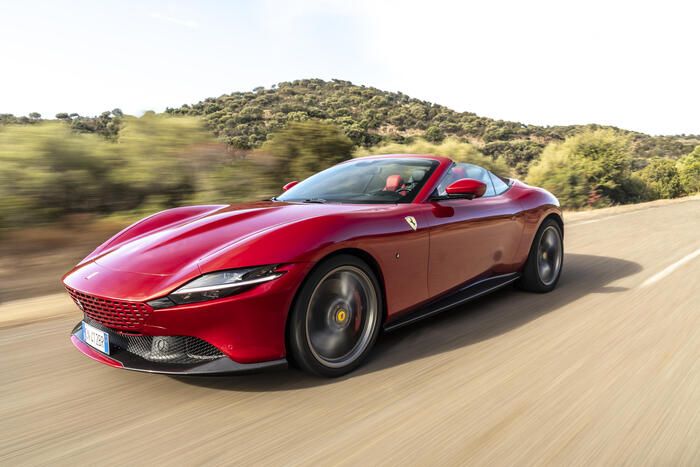 Ferrari Roma Spider
