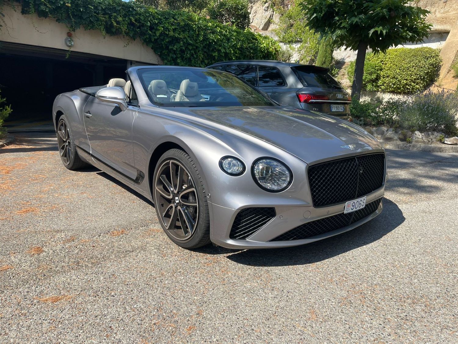 Bentley Continental GTC (3/4)
