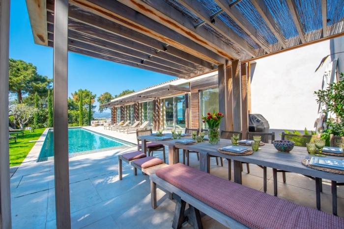 Villa Euphoria 4