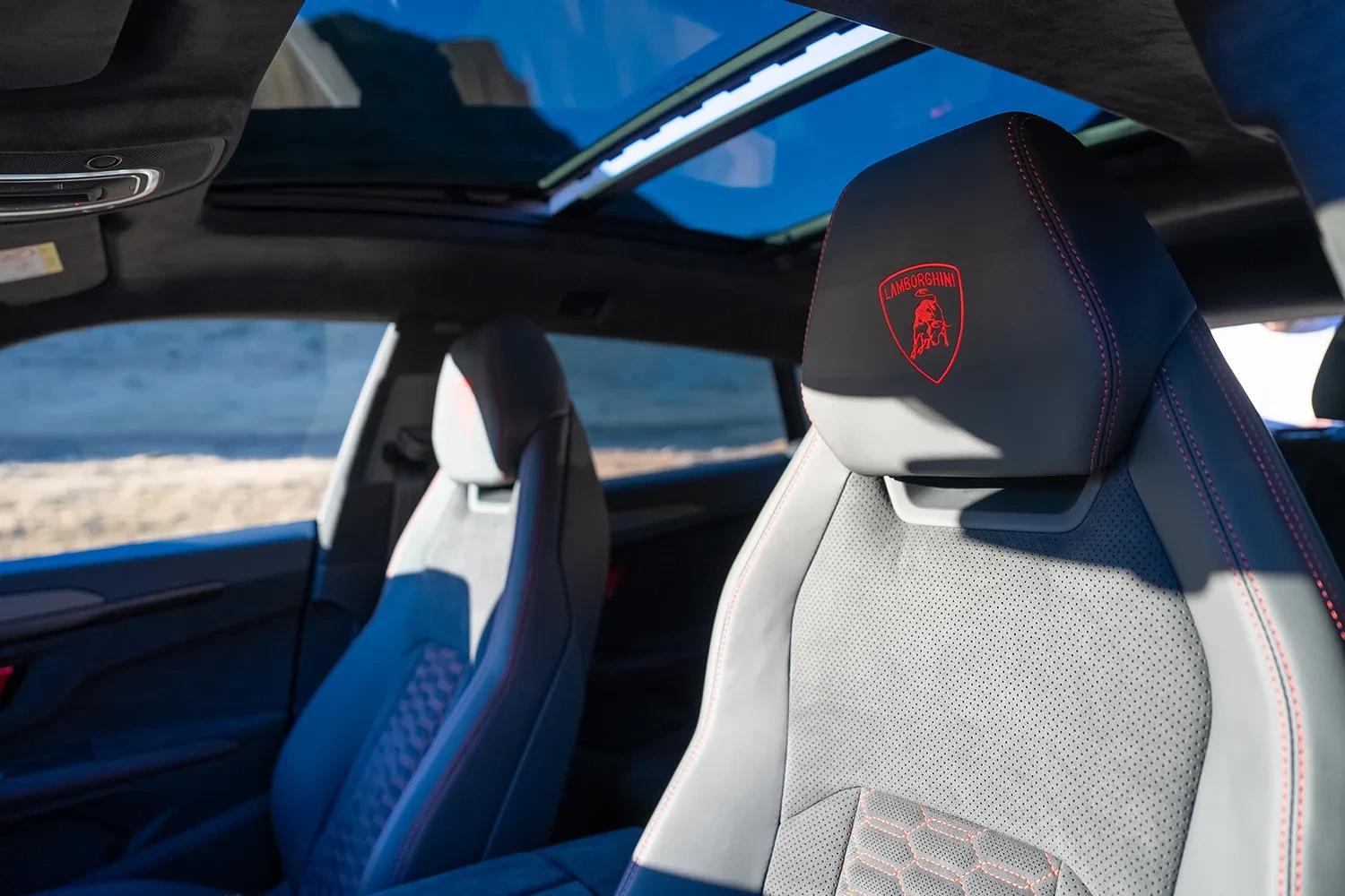 Lamborghini Urus S (2/16)