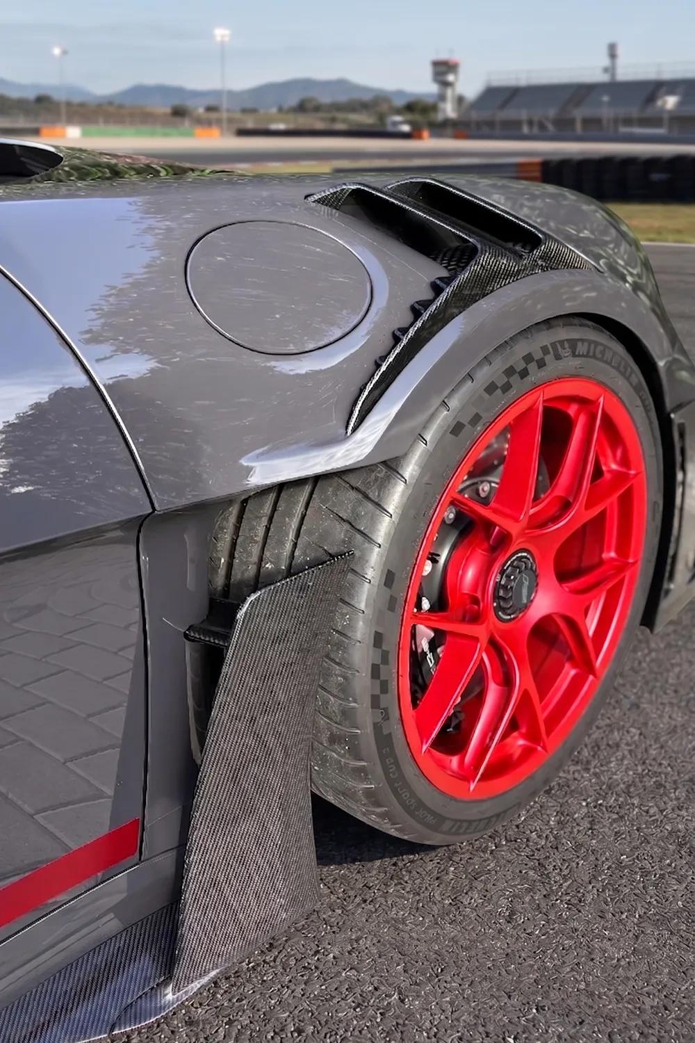 Porsche 911 GT3 RS (6/7)
