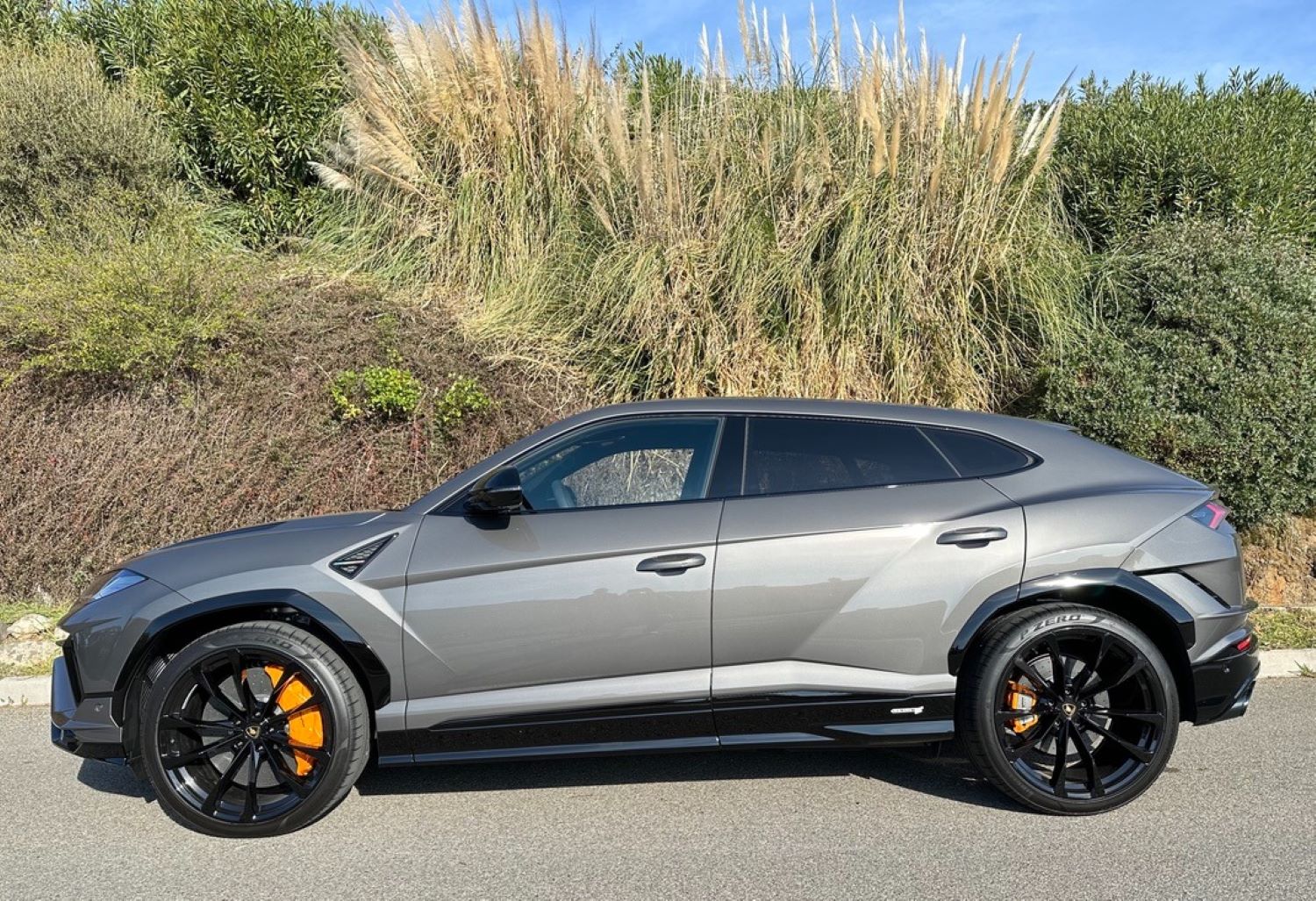Lamborghini Urus (6/6)