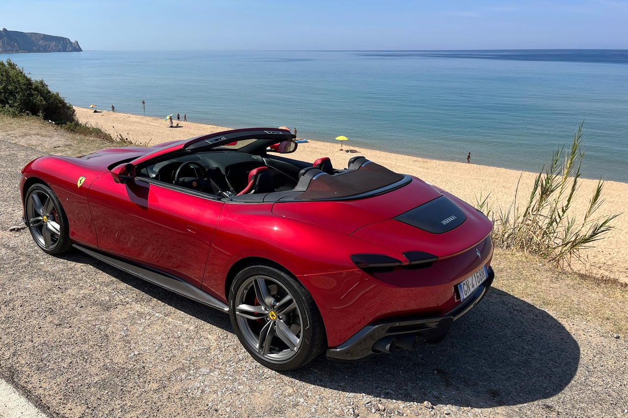 Ferrari Roma Spider (5/6)