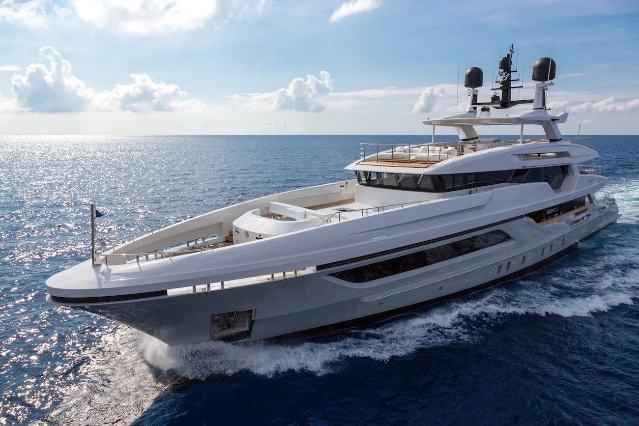 M/Y SILVER FOX (4/4)