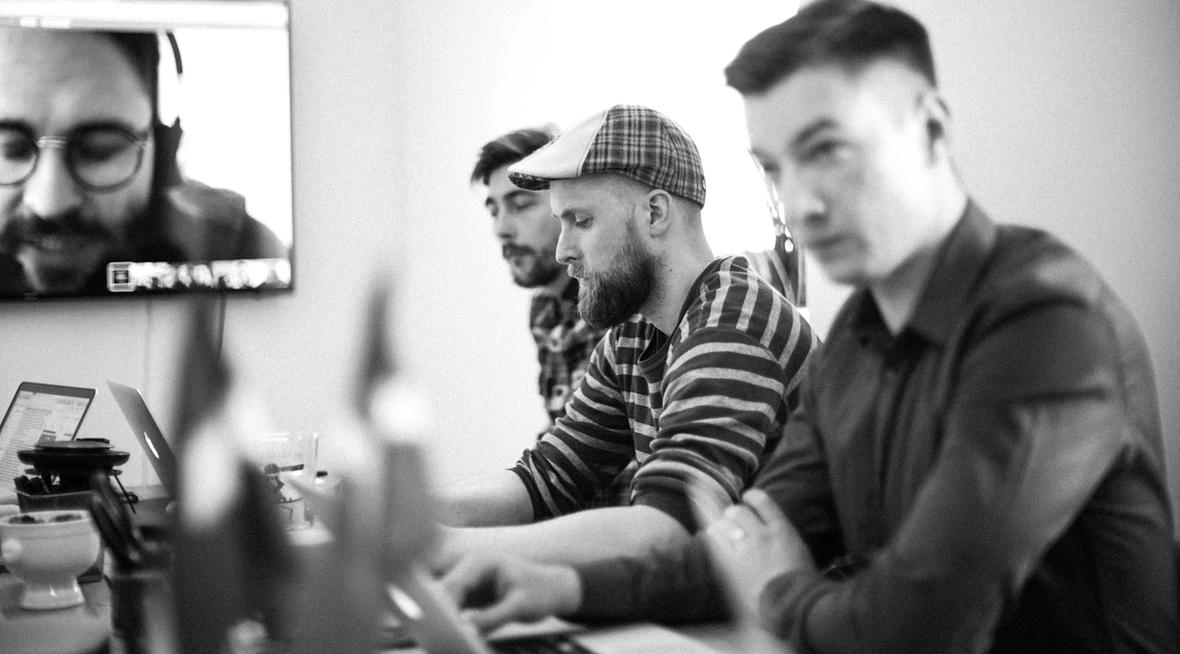 Nethart team in the meeting