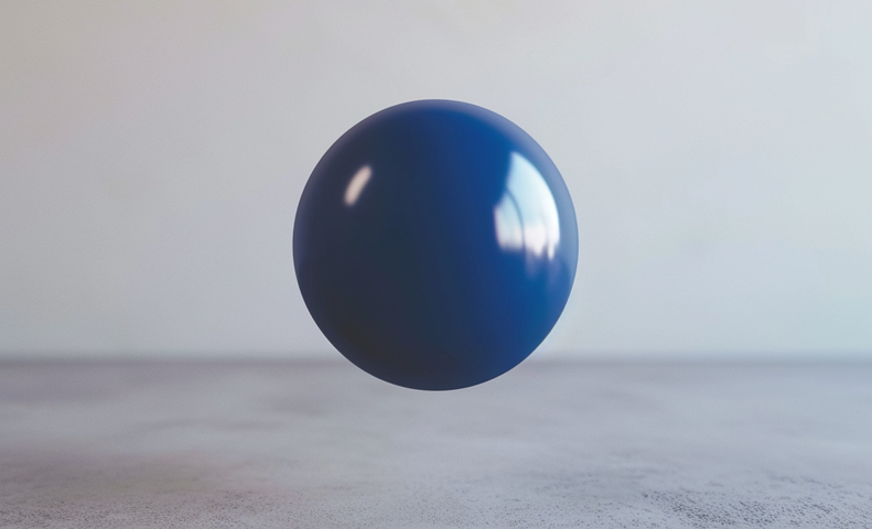 Синяя шайба падает вниз на белом фоне