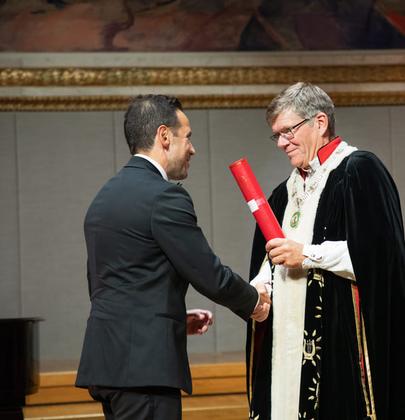 Forsker Daniel Quintana vant pris for forskning som kan hjelpe ungdom med autisme