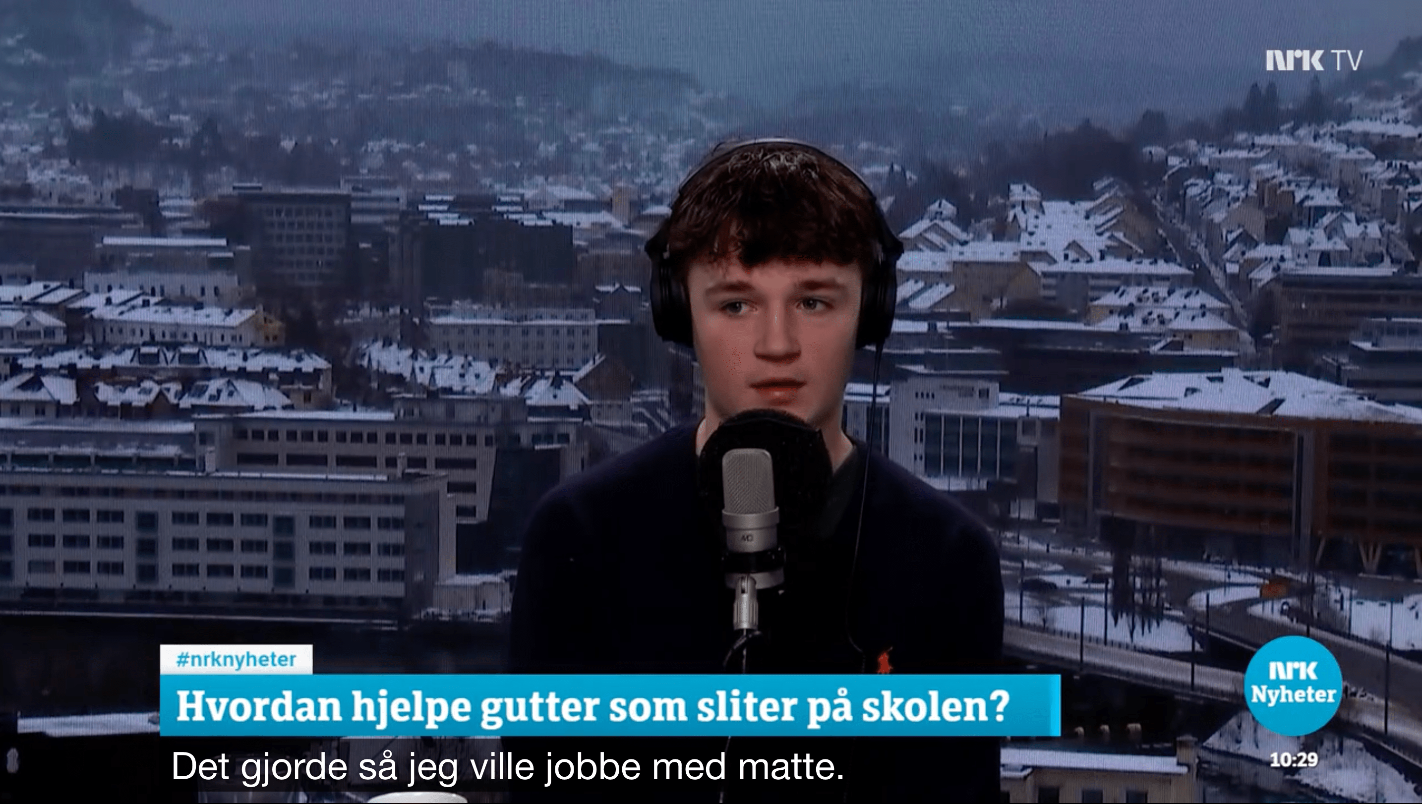 Alvar Sjøland er en av guttene vi møter i filmen. Her er han hos NRK Helgemorgen for å snakke om filmen og Guttas Campus. 