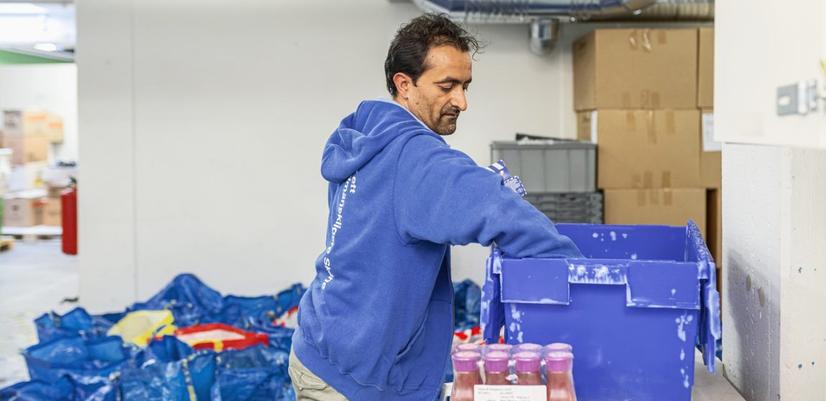 Här packas matkassarna på Skåne Stadsmissions lager.