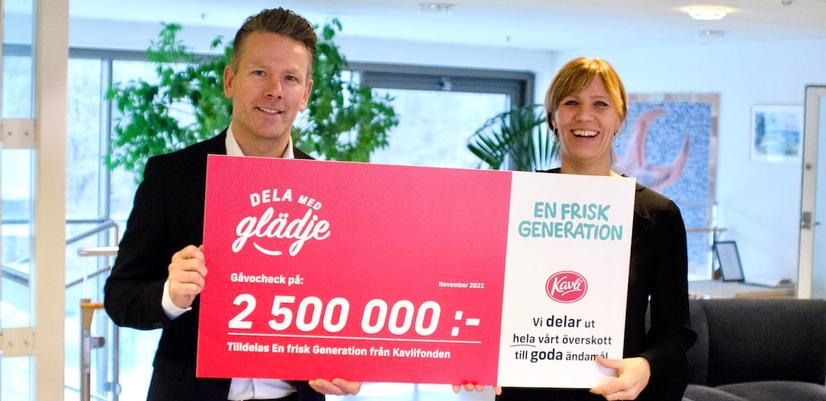 Kavli Sveriges VD Jonny Mattsson och Janna Hellerup, generalsekreterare på En Frisk Generation.