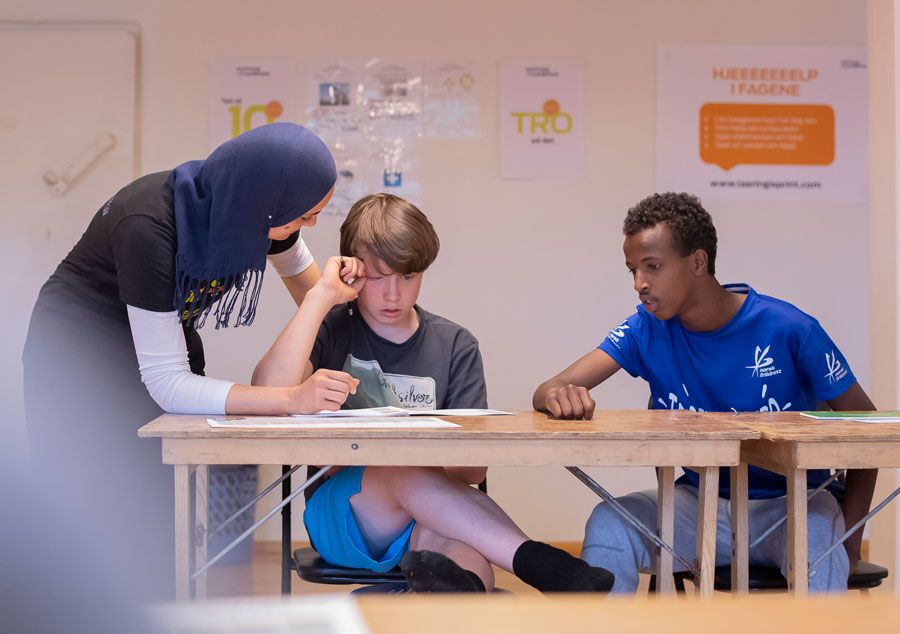 Gutter får læringsstøtte på læringscamp