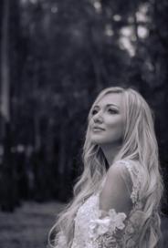 Heike Claudia Petzer