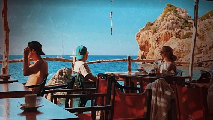 What Is ‘Passport Power’?