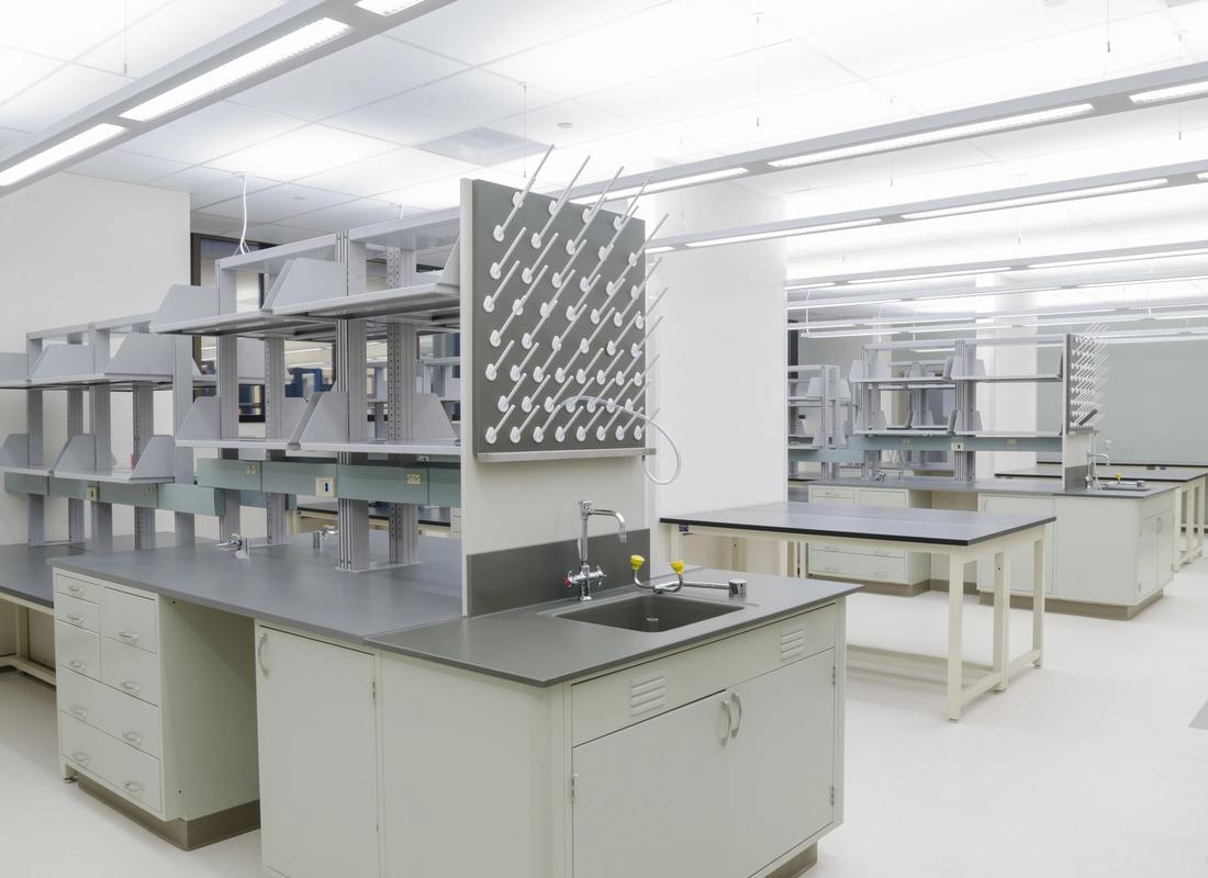 Roswell Park Floors project photograph 1
