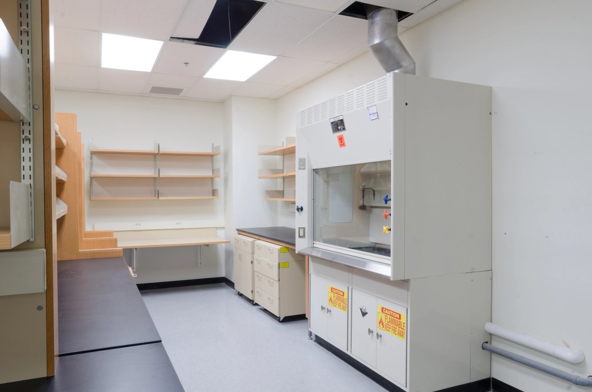 Roswell Park Floors project photograph 4