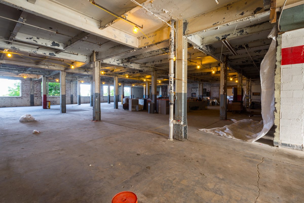 960 Busti Ave project photograph 8