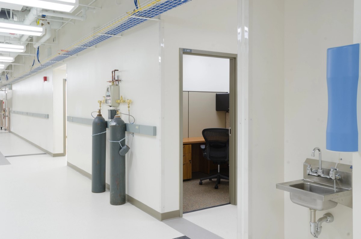 Roswell Park 4th & 5th Floor project photograph 3
