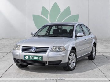 Volkswagen Passat 1.9 TDi Confortline 6V - fotografia 1
