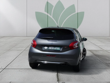 Peugeot 208 1.6 THP GTi - fotografia 6