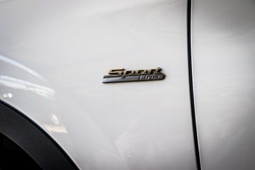 BMW X1 18 d sDrive Advantage Auto - fotografia 34