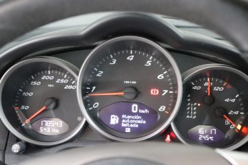 Porsche Cayman 2.7 Tiptronic - fotografia 17