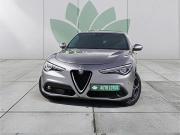 Alfa Romeo Stelvio 2.2 D Super AT8 - fotografia 1