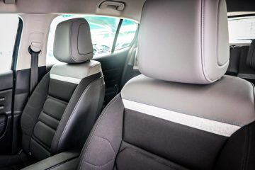 Citroën C5 Aircross 1.2 PureTech C-Series - fotografia 15
