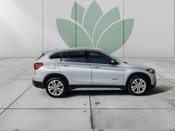 BMW X1 16 d sDrive Line xLine - fotografia 5