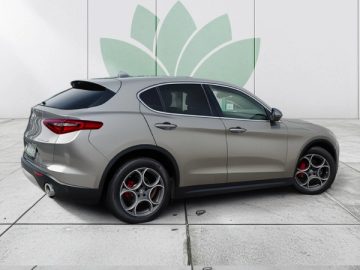Alfa Romeo Stelvio 2.2 D Super AT8 - fotografia 4