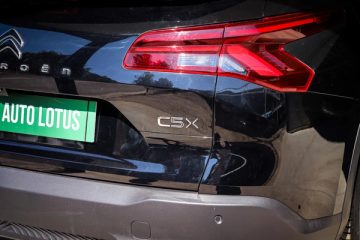 Citroën C5 X 1.6 Hybrid Plus e-EAT8 - fotografia 9