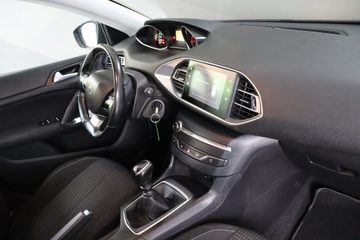 Peugeot 308 1.2 PureTech Active - fotografia 15