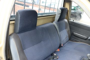 Toyota Hilux 2.4 D LN110L Cx Mad. C.E - fotografia 8