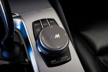 BMW 520 d xDrive Pack M Auto - fotografia 13