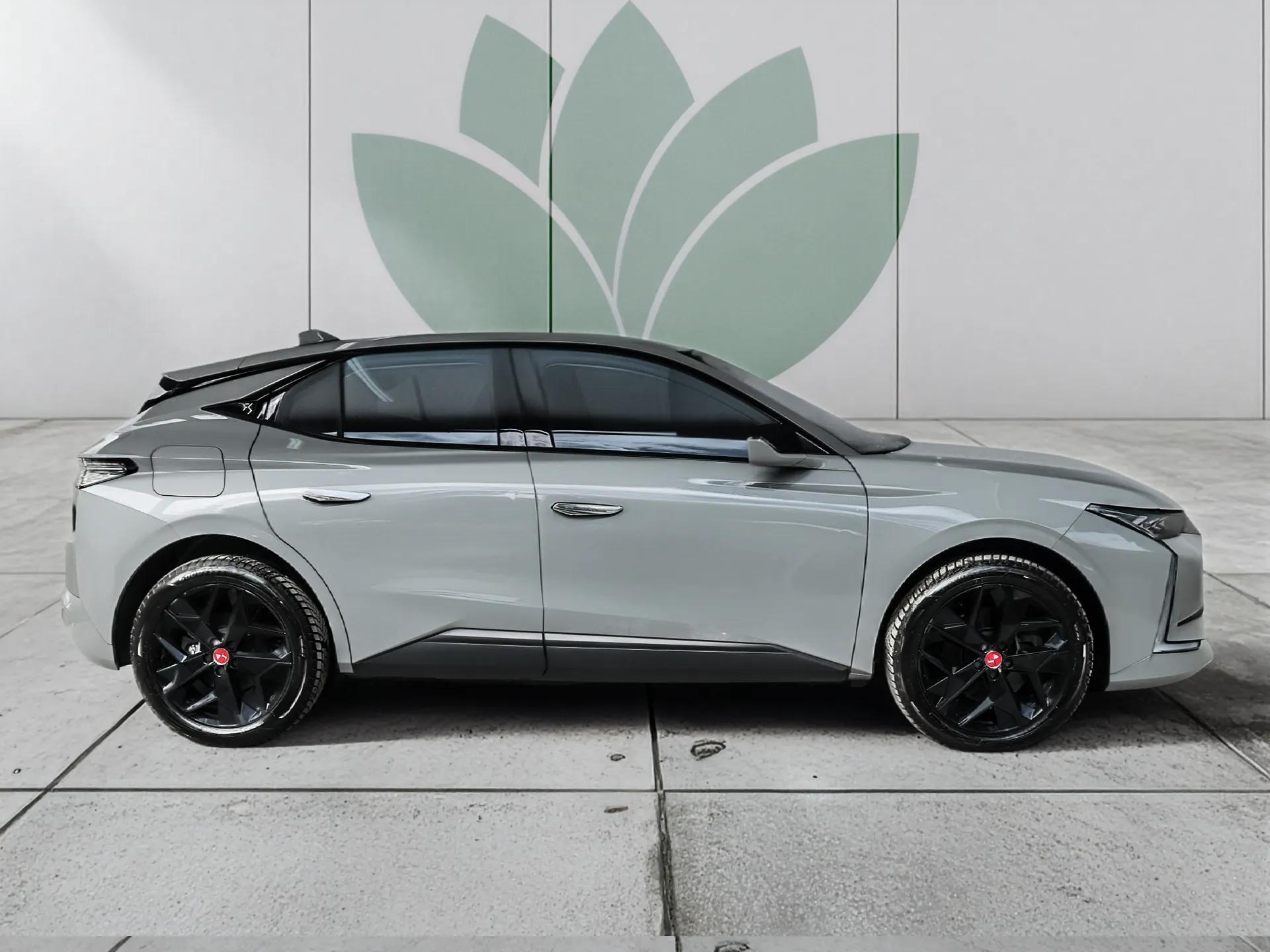 DS DS4 E-Tense Performance Line EAT8 — sensação