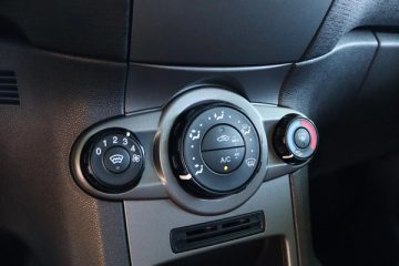 Ford Fiesta 1.5 TDCI VAN (IVA Dedutivel) - fotografia 8