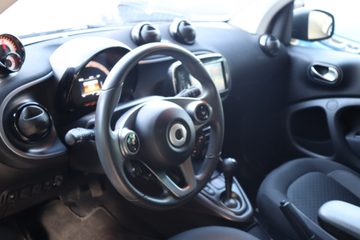 Smart ForTwo Coupé EQ Passion - fotografia 34