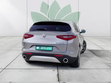Alfa Romeo Stelvio 2.2 D Super AT8 - fotografia 3